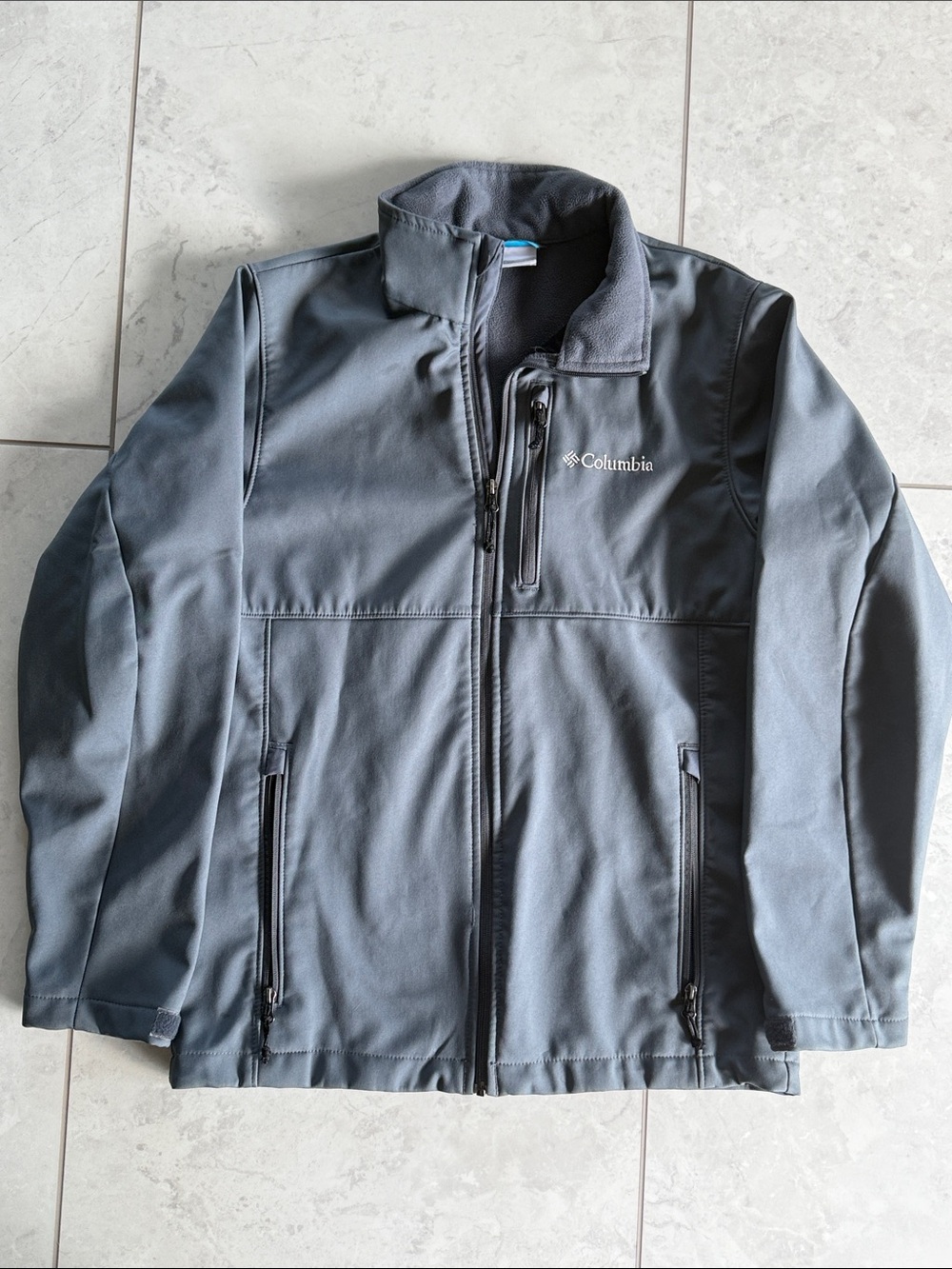 Columbia Men's Slate Gray Performance Softshell Jacket size small